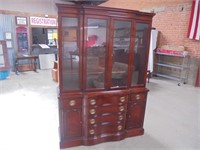 Vintage Drexel china cabinet