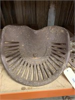 T.ROBBINSON & CO. TRACTOR SEAT