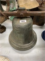 CIRCA 1800'S BRONZE BELL WITH CLAPPER OUT OF