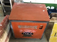 WOODSTOCK BOURBON ICE CHEST