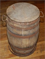 WOODEN KEG WITH HINGED TOP