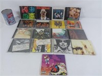 Lot de 17 CD dont The Full Monty, Alanis, Pink
