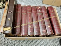 LARGE LOT OF VICTROLA RECORDS