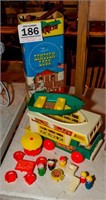 Fisher Price camper & Lincoln Logs