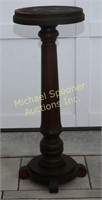 ROUND DARK STAINED WOOD TURNED PEDESTAL STAND