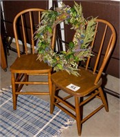 Chairs (2) and wreath
