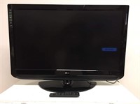 LG 42" FLAT SCREEN TV - WITH REMOTE