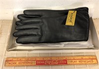 FOWNES LEATHER GLOVES SIZE B (7/8)