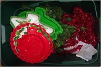 Tub of misc Christmas decor