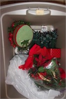 Tub of misc Christmas lot