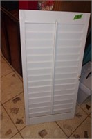 3 ft Wooden shutter