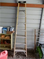 "WATLINE" - 8' Fiberglass Step Ladder