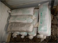 Quikrete - Tube Sand For Weight - 9 Bags