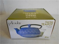 Brand new Primula cast iron teapot