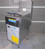 BRAND NEW Pitco 40D commercial Gas Deep Fryer
