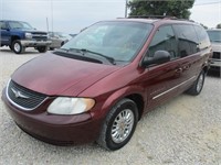 2001 Chrysler Town And Country Limited