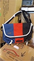 Insulated messenger tote bag. Padded strap,