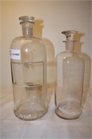 2 Apothecary bottle