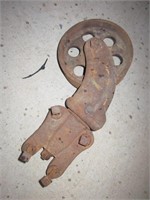 13" Antique Cast Iron Wheel