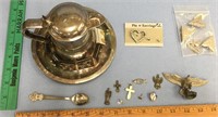 Lot with a silver plated creamer, attached to a pl