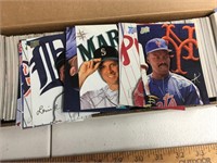 Box of baseball and basketball cards 1993        (