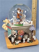 Snow globe 101 Dalmatians 8"         (l 145)