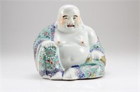 CHINESE REPUBLICAN FAMILLE ROSE PORCELAIN BUDDHA