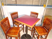 30" Table with 4 Bar Stools