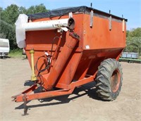 United Farm Tools Grain Cart, 540 PTO, 18.4-30
