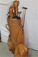 Dunlop right hand golf clubs and bag