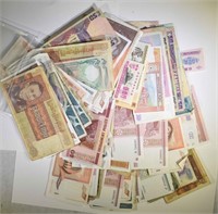 OVER 200 RANDOMLY SELECTED FOREIGN CURRENCY Pcs