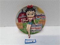 Vintage Betty Boop Kissing Booth Plate