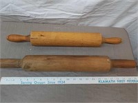 2 wood rolling pins