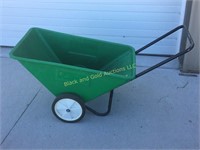 Utility garden cart with wheels