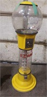 EZ Winner 25cent Gum Ball Machine- works