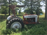 Ford 801 Power Masters Tractor