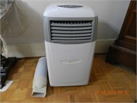 PORTABLE AIR CONDITIONER - 12000 BTU