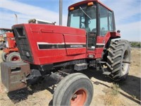 International 5288 Tractor