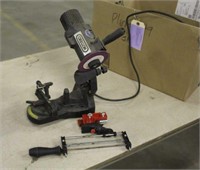 Oregon Bench-Mounted Electric Mini Grinder & Hand