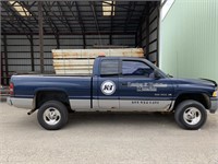 2000 Dodge Ram 1500 King Cab Pickup Truck