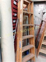 6 ft, heavy duty, OSHA approved ladder, wood