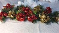 11, Approx 7” holiday piks for wreaths, center