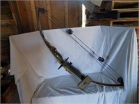 American Archery Wooden Compound Bow