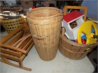 Baskets & Garden Decor
