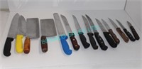 LOT, BIN OF 13PCS MISC KNIVES