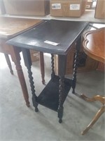 black stand/table