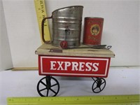 Primitive small wagon with sifter