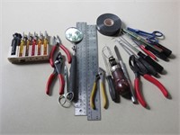 Assorted small hand tools