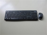 NEW - Logitech keyboard & mouse