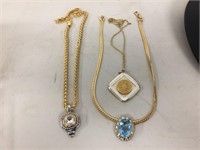 3 ladies necklace / pendant sets